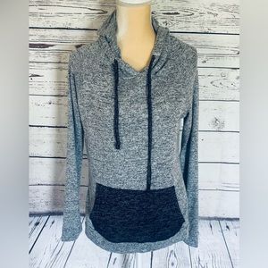 Women’s Small Sweater Hello Mello Gray Hooded Pockets Lightweight Soft Knit